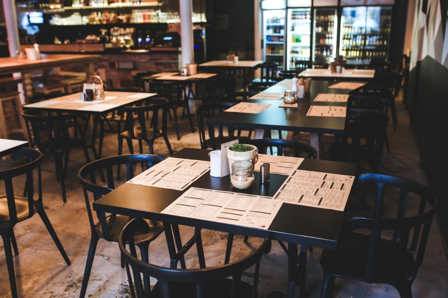 How to get a contactless menu and save your business big money